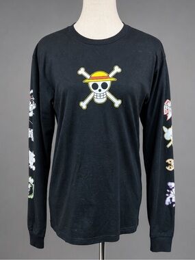 One piece size, small black, skull cross bones graphics, long sleeve T-s…